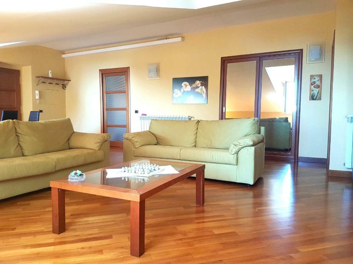 Appartamento Leucosia Dream Napoli Esterno foto